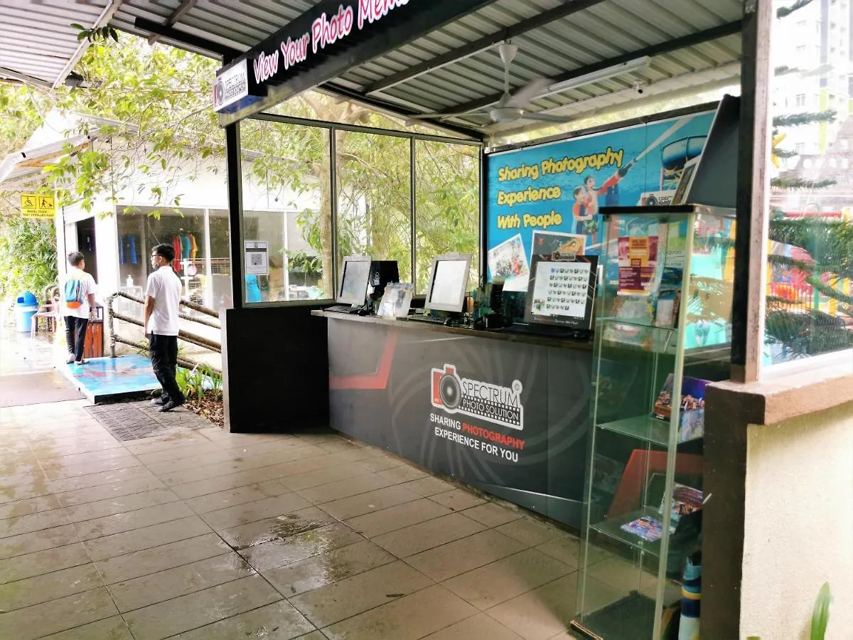 Homestay At Melaka # Free Wifi # Water Themepark Tickets 0*, Malacca Malaysia