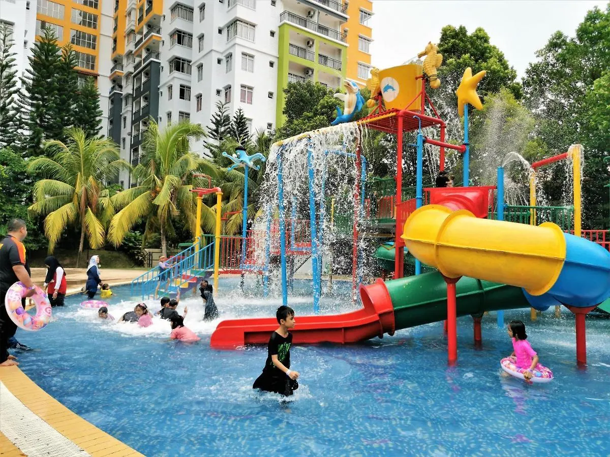 Homestay At Melaka # Free Wifi # Water Themepark Tickets Malacca