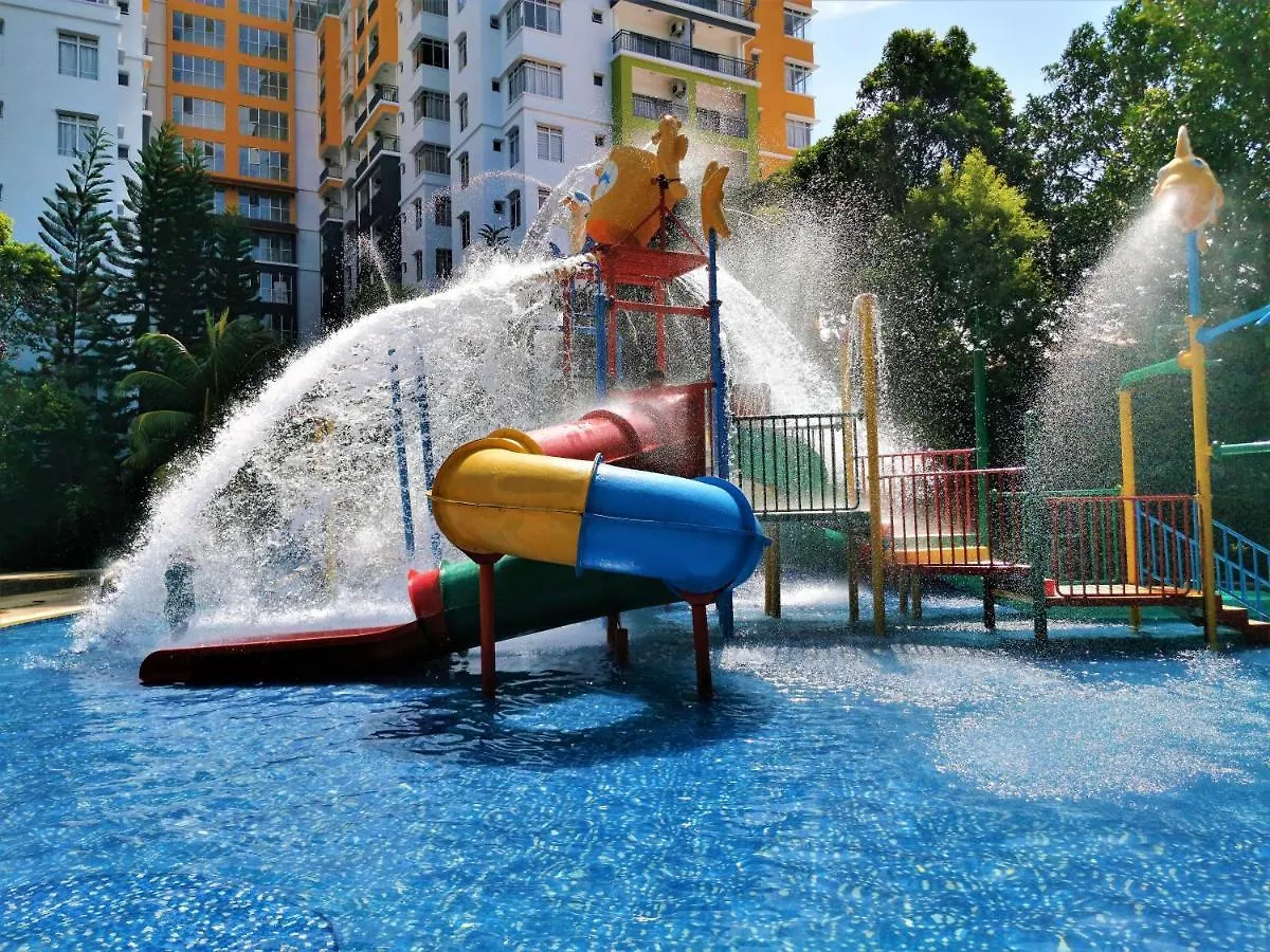 Apartment Homestay At Melaka # Free Wifi # Water Themepark Tickets Malaysia