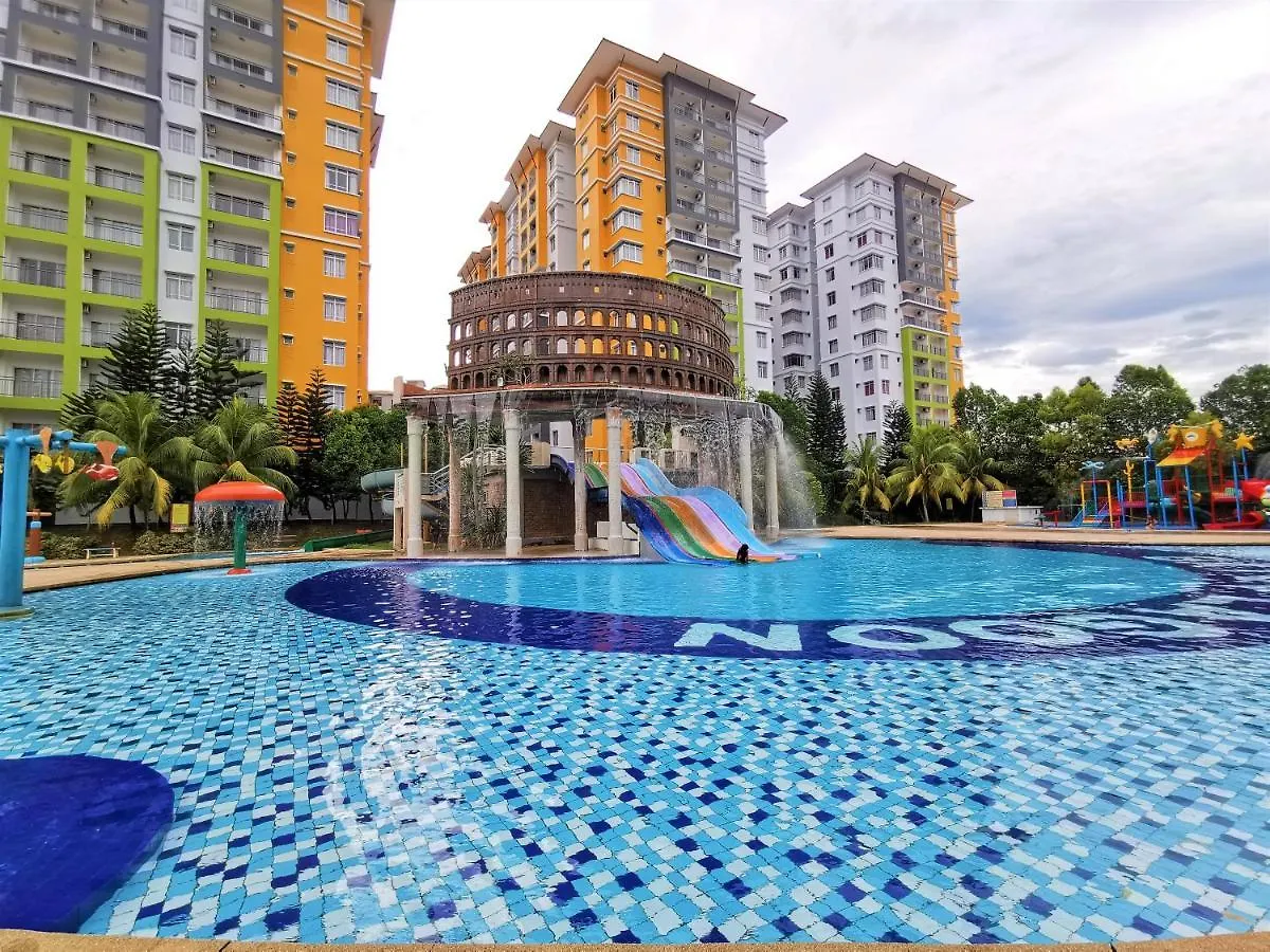 Homestay At Melaka # Free Wifi # Water Themepark Tickets 0*, Malacca