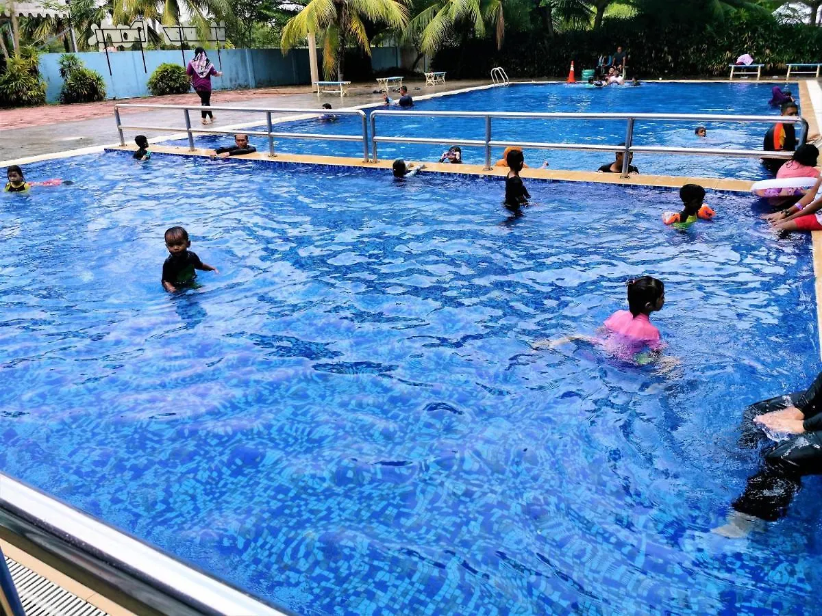 Homestay At Melaka # Free Wifi # Water Themepark Tickets 0*, Malacca Malaysia
